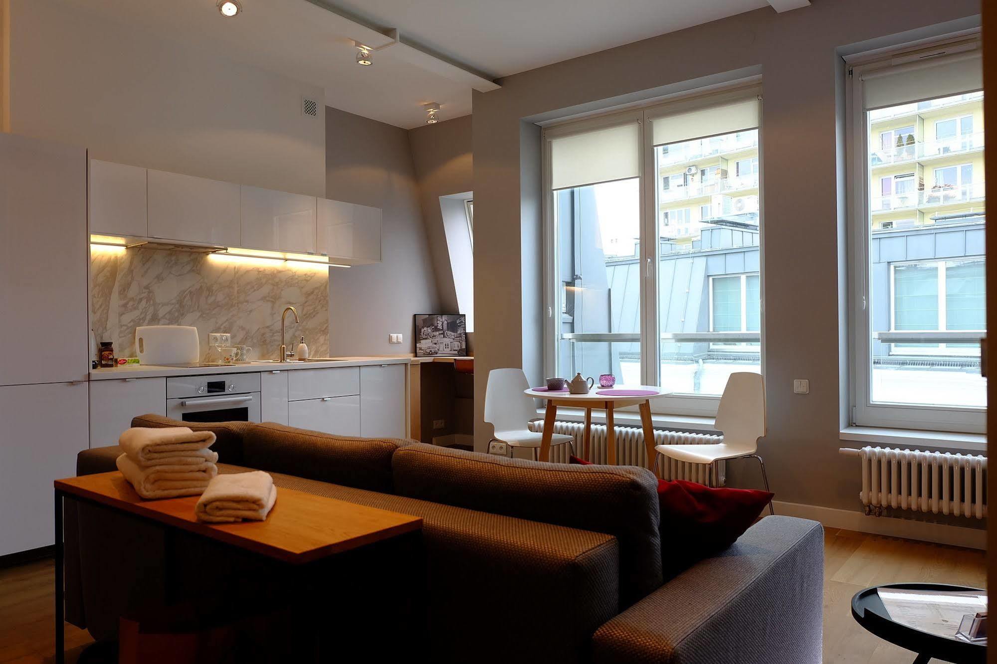 Residence Okolnik Apartments Warsaw Exterior photo